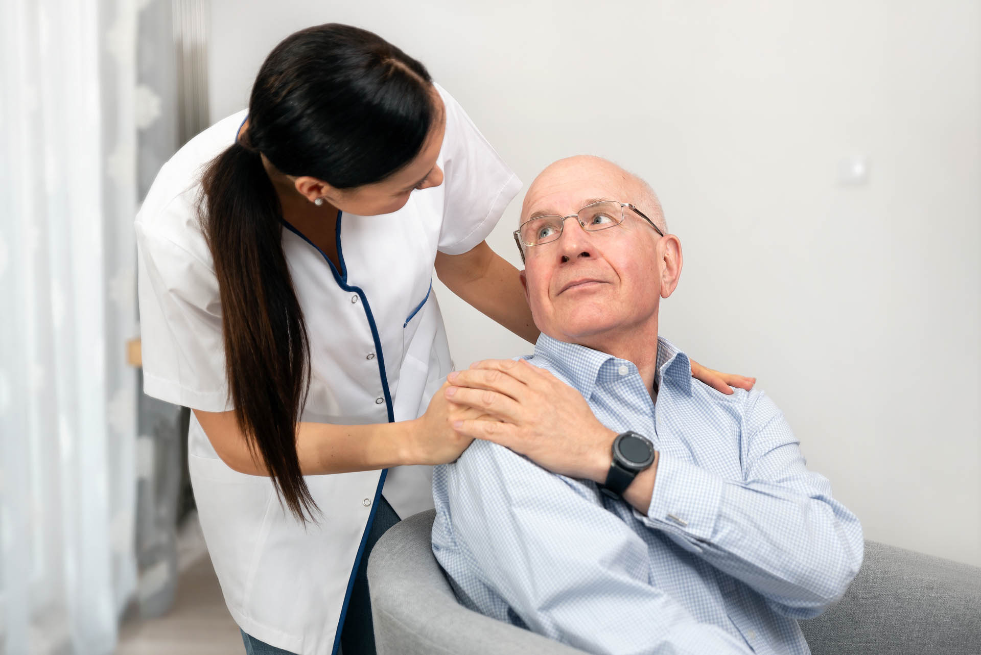 personal care assistant caring for male client